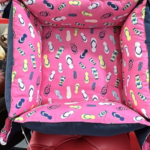 Alternative view of Cucha Dormilon